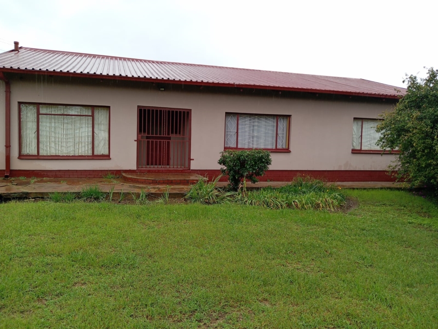 3 Bedroom Property for Sale in Oranjeville Free State